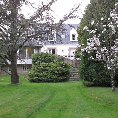 فيلا Gite Broceliande Baulon الغرفة الصورة